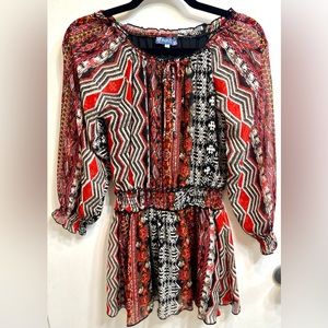 NWOT Truly Me by Sara Sara Chiffon Smocked Waist
Long-Sleeve Dress - Size 8